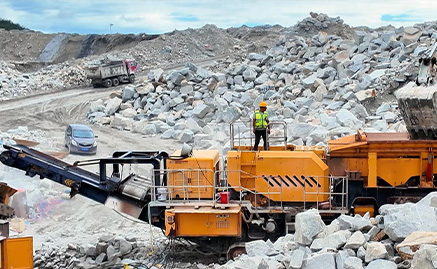 Understanding the Benefits and Functionality of Crawler Cone Crushers in Mining Operations